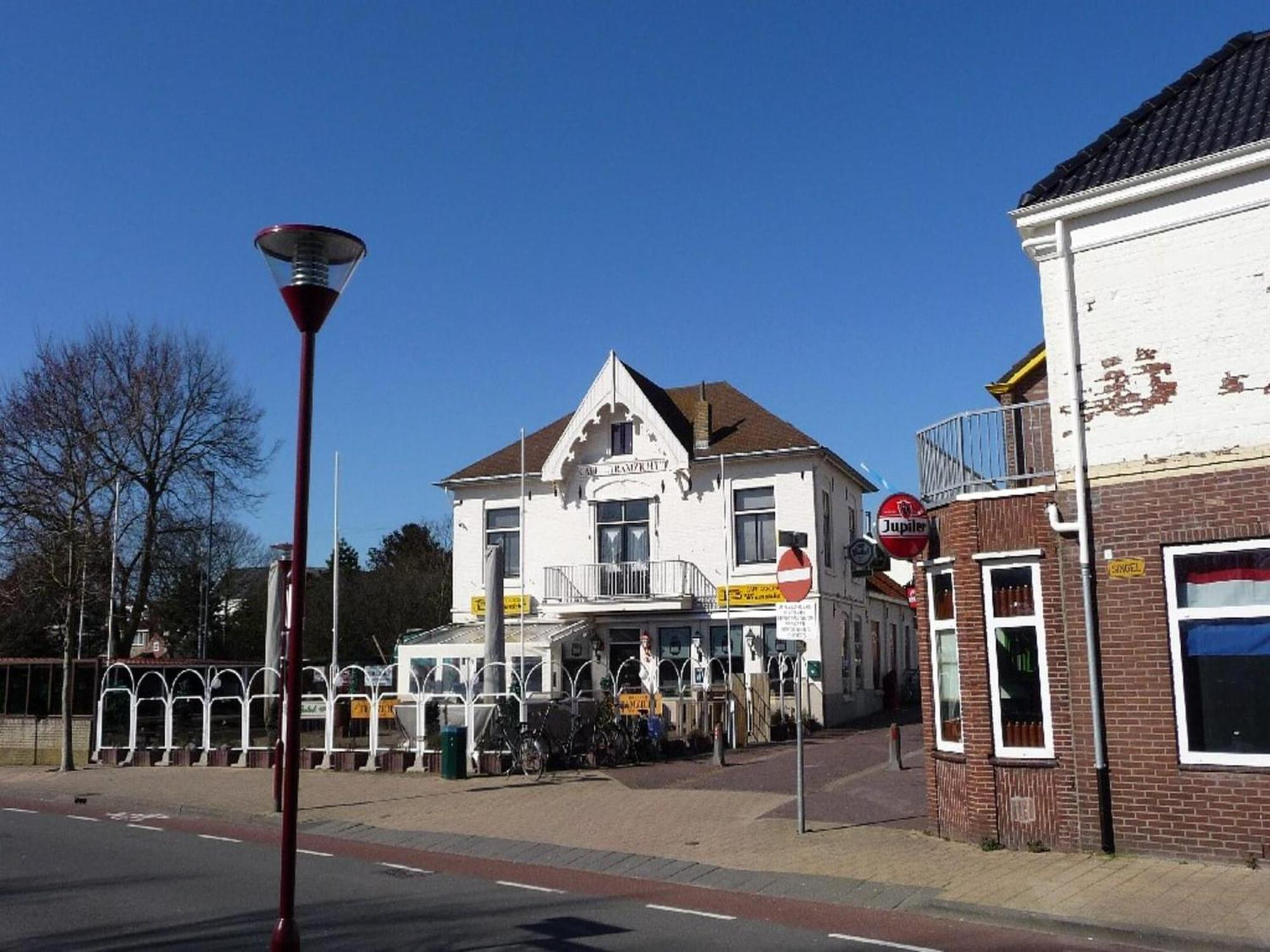 Fantastic Bungalow On Texel De Cocksdorp  Eksteriør bilde
